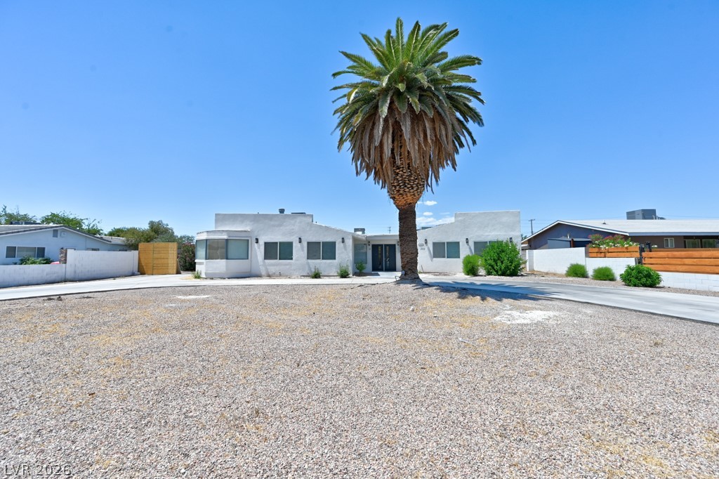 706 Lacy Lane