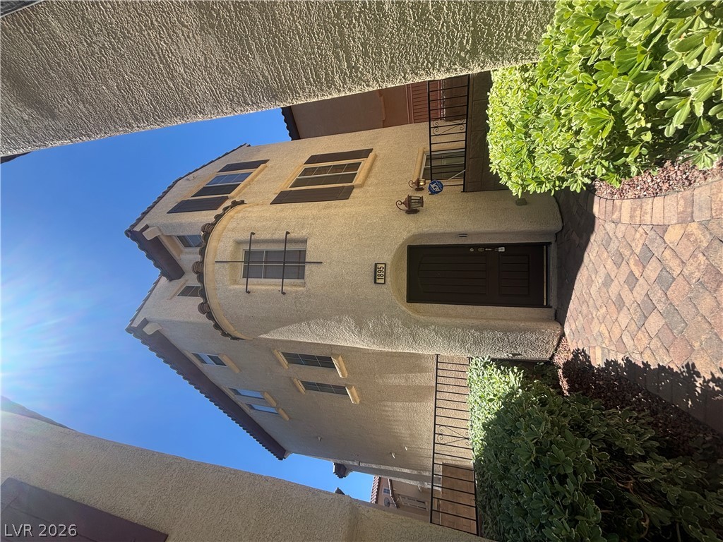 1895 Ardilea Street