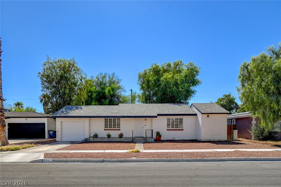 1134 Westwood Drive