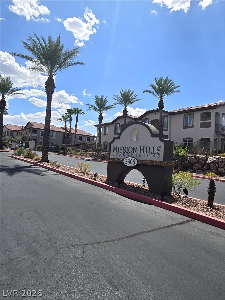 2305 West Horizon Ridge Parkway 1521
