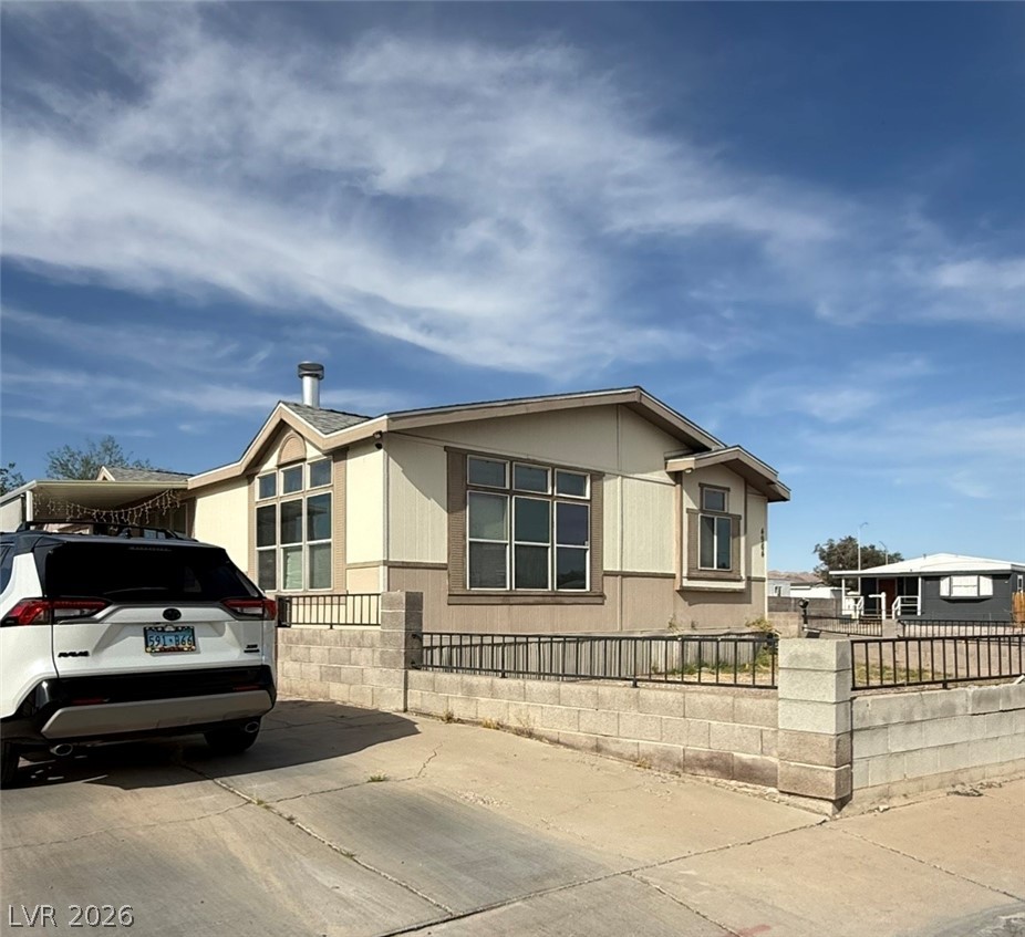 4964 Vista Flora Way