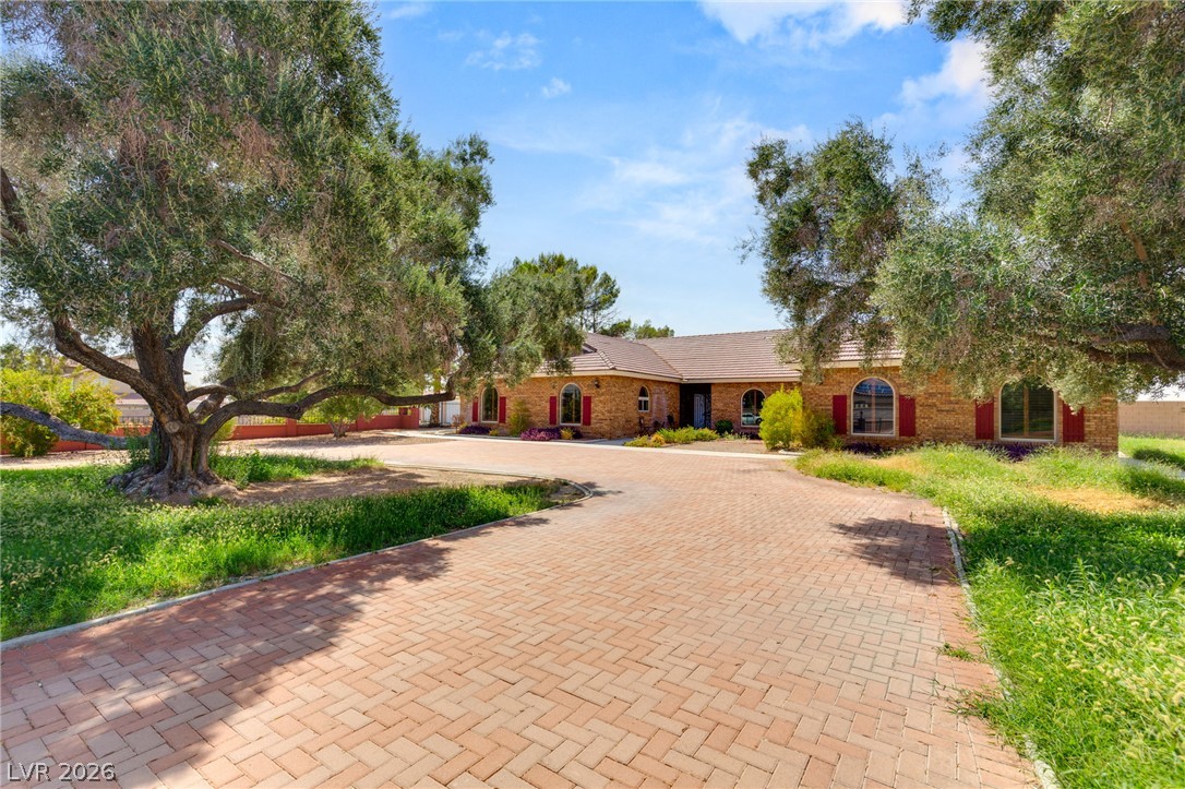 8385 West La Madre Way