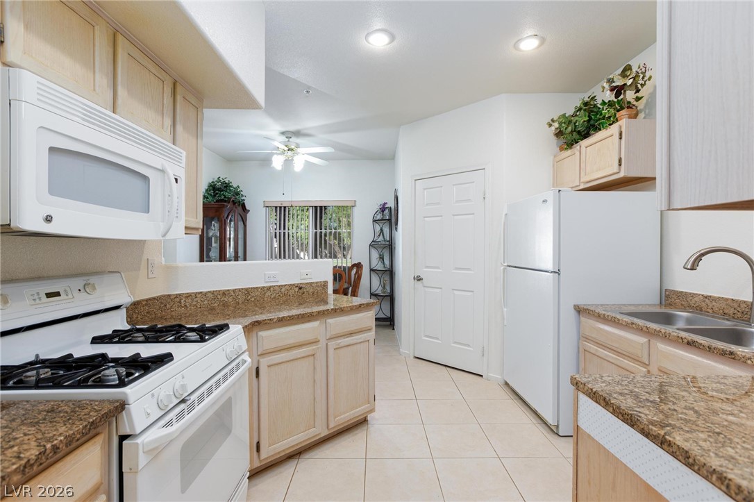 6480 Annie Oakley Drive 511