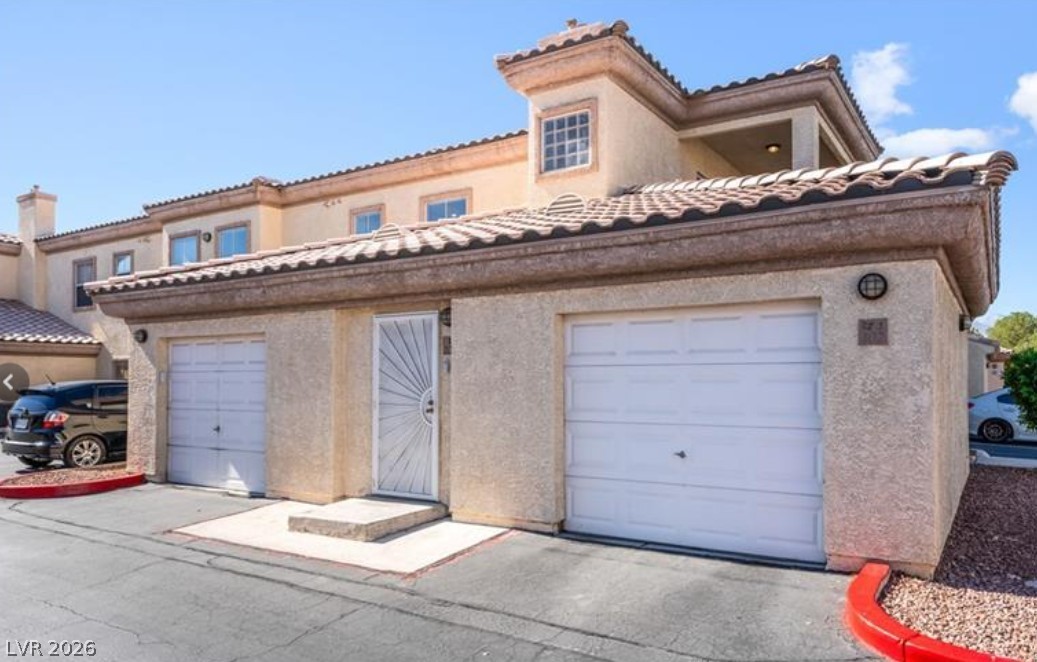 3609 Pintadas Street 202