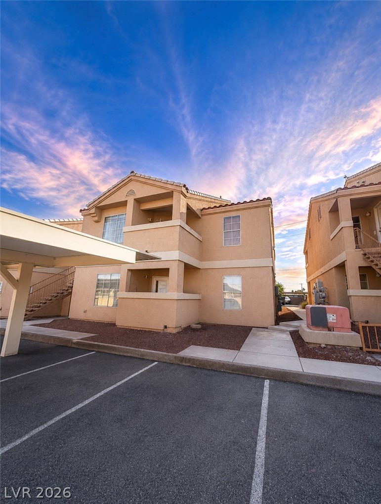 1830 North Pecos Road 140