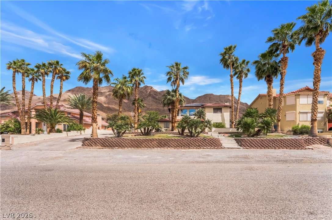 542 Radwick Drive
