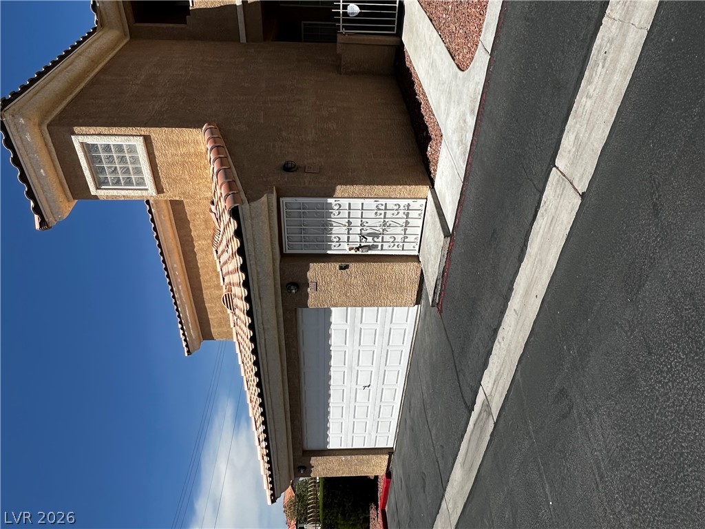 6905 Cobre Azul Avenue 202