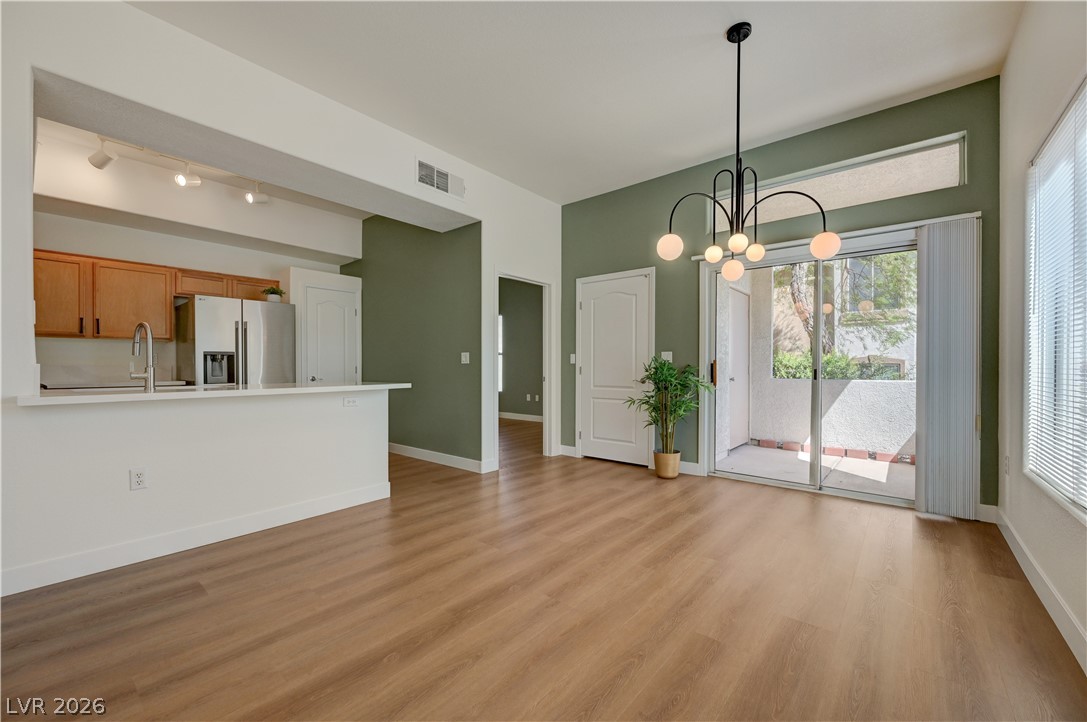 2305 West Horizon Ridge Parkway 814