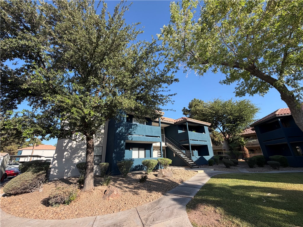 3135 South Mojave Road 153