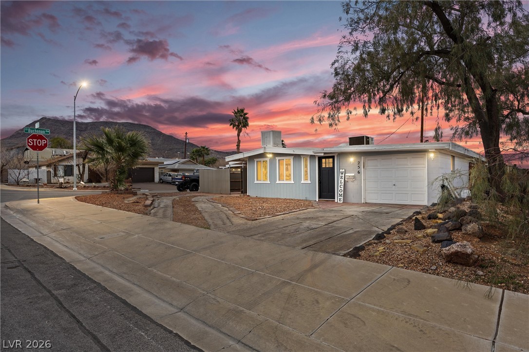256 Hillcrest Drive