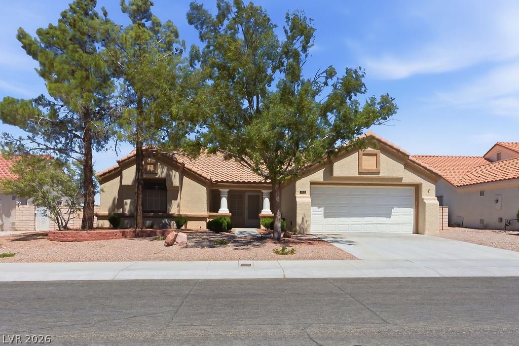 3104 Archwood Way
