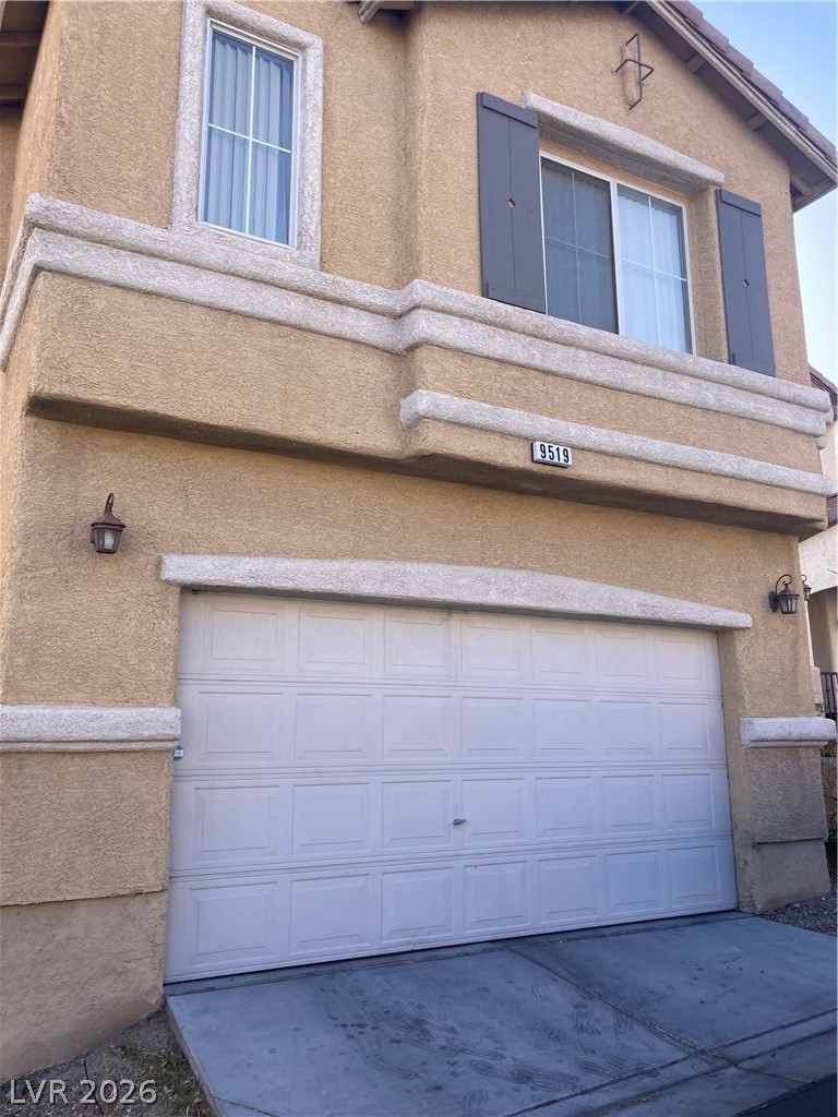 9519 Milkweed Canyon Avenue