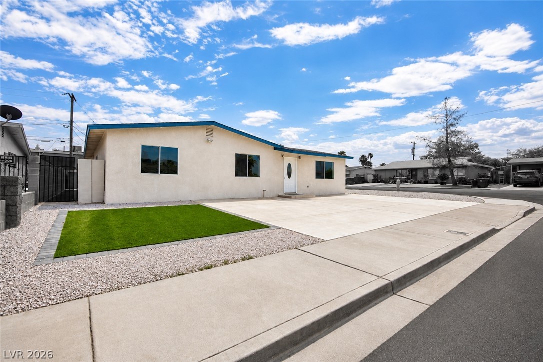 6121 Sonoma Circle