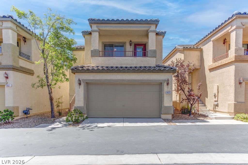 9925 Kalahari Court
