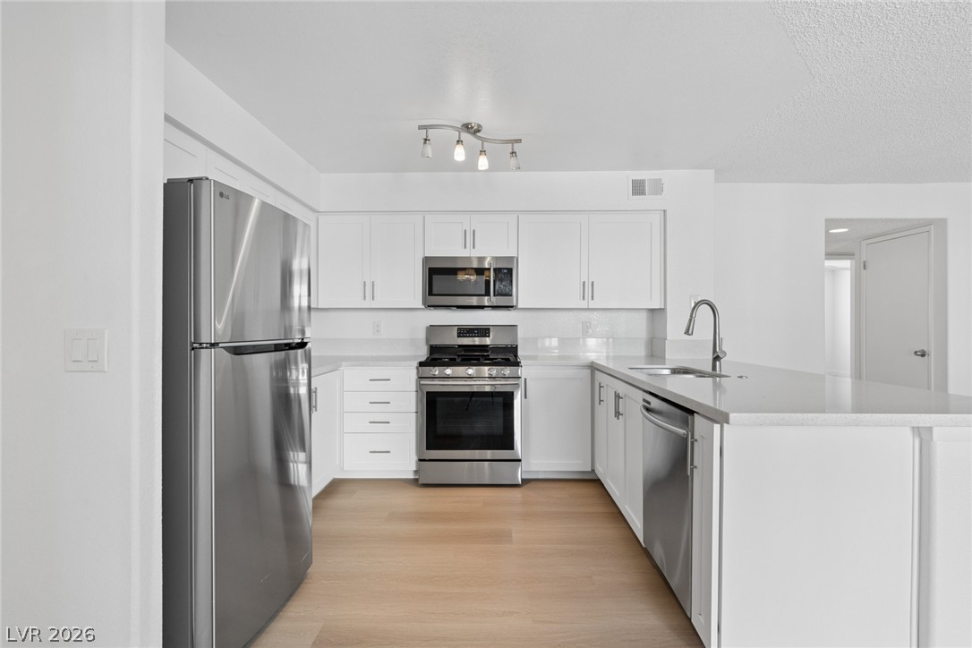 7901 Ryandale Circle 102