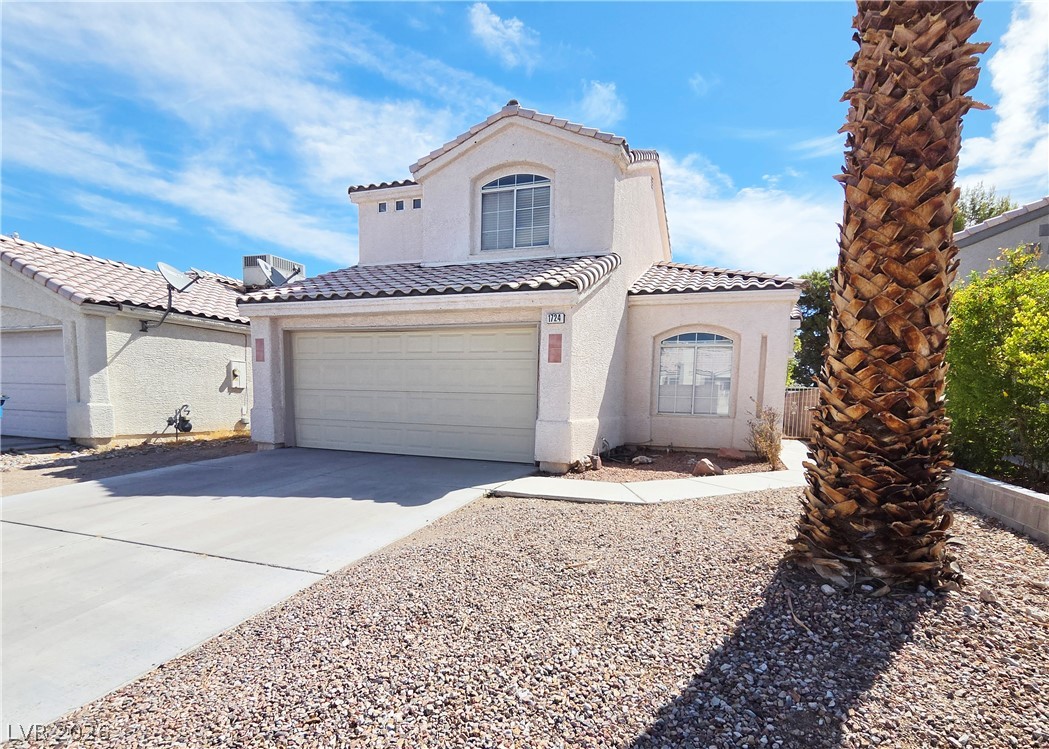 1724 Leaning Pine Way