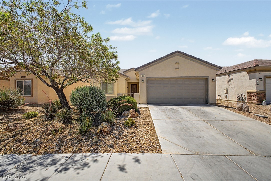 2321 Carrier Dove Way