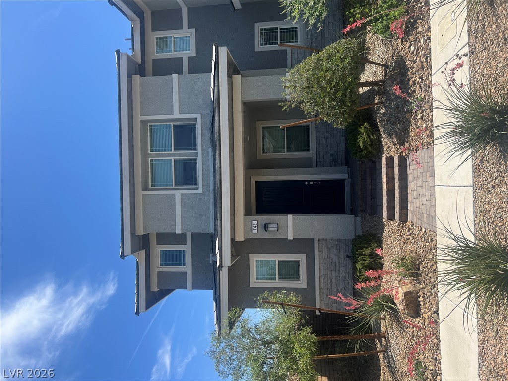 742 Cottonwood Hill Place