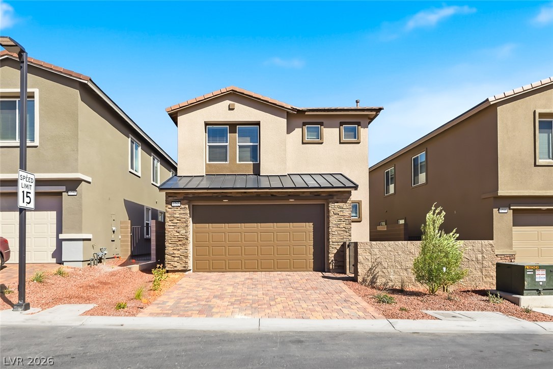 1752 Strada Nathan