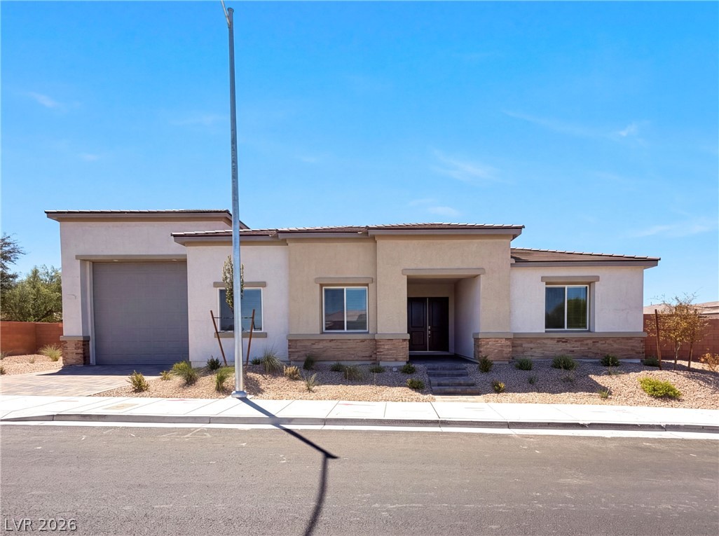 8289 Warbonnet Way