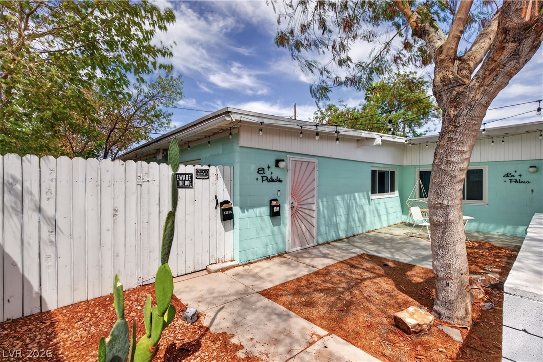 1305 Phillips Avenue 1307