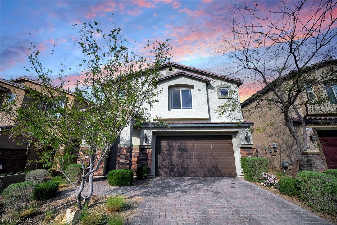2332 Mundare Drive