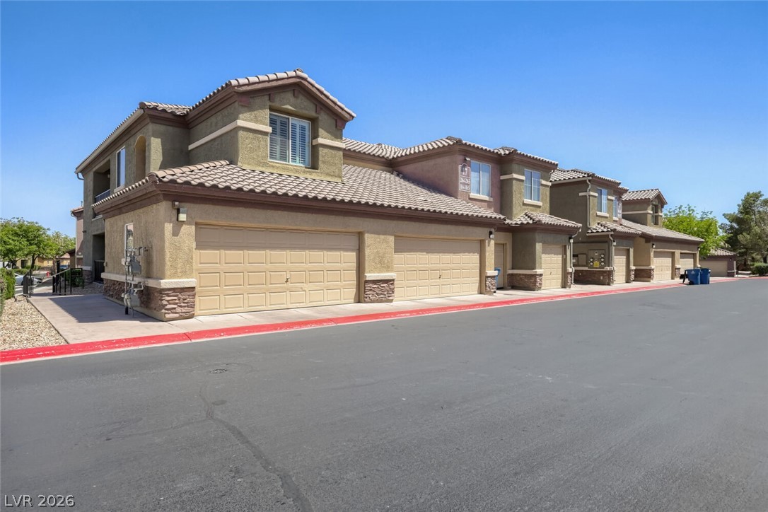 6868 Sky Pointe Drive 2064
