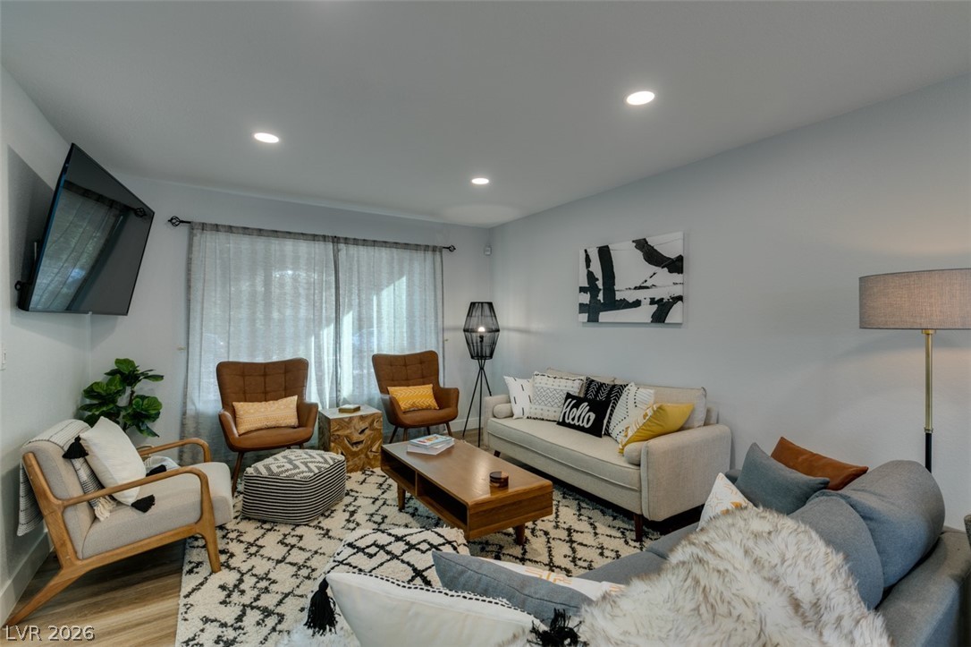 2000 Springview Drive