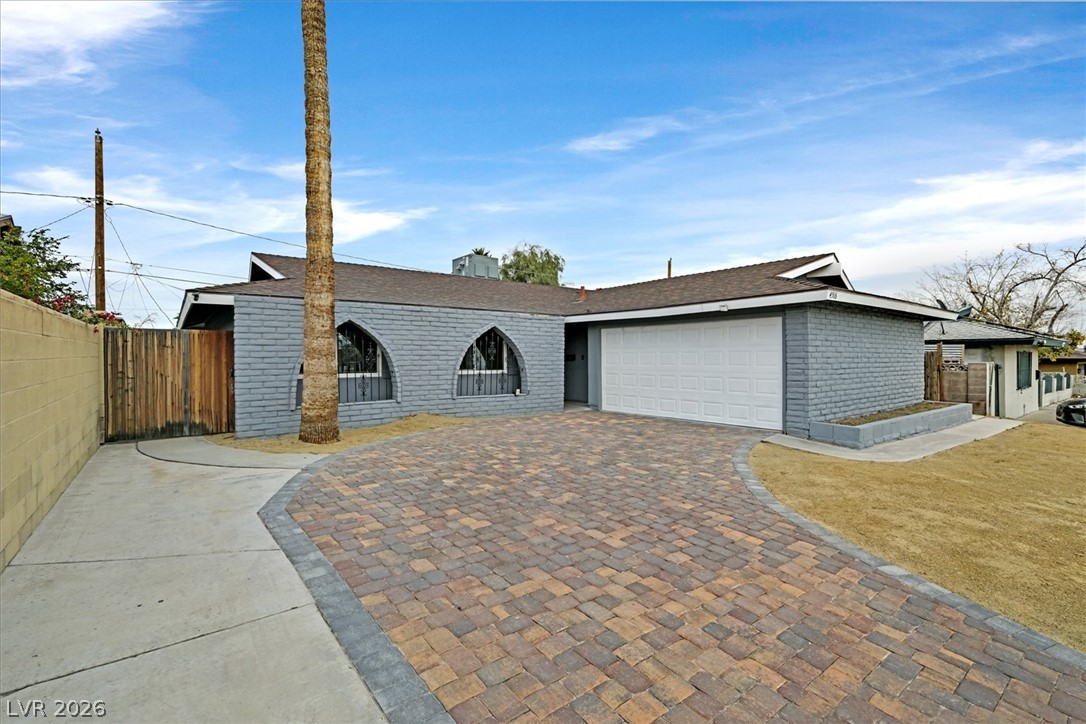 4516 East Flamingo Road