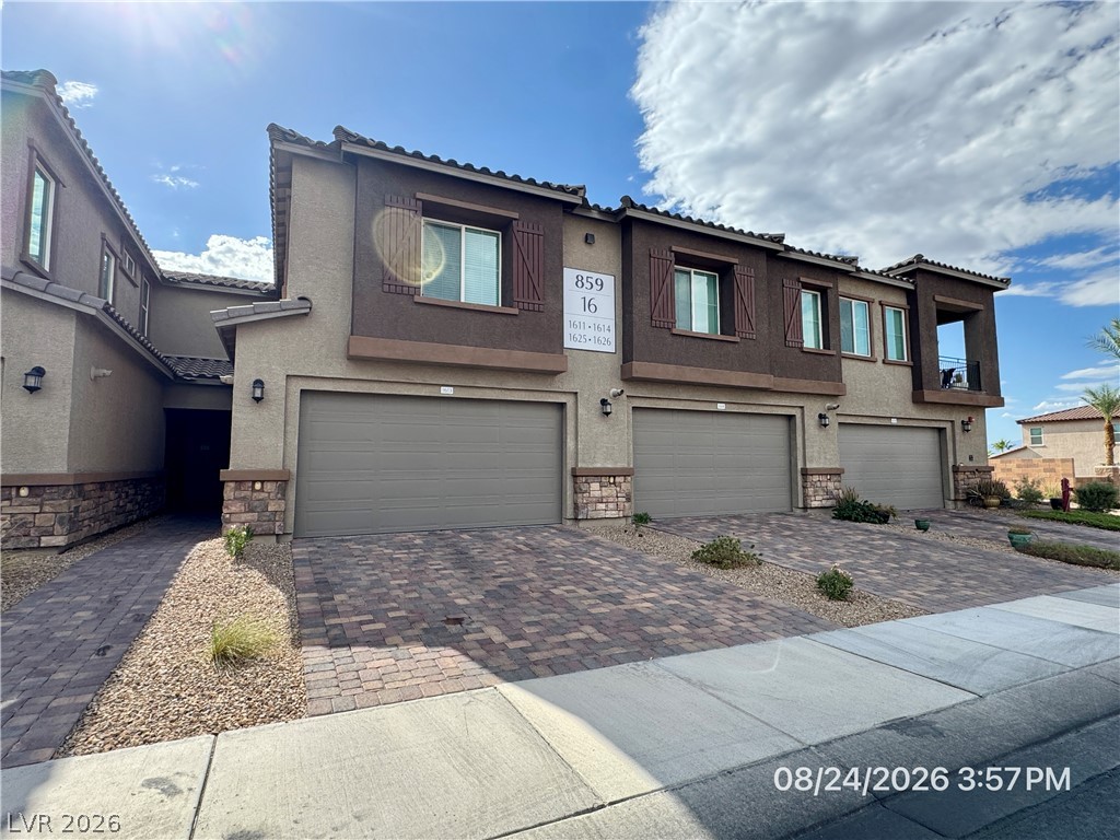 859 Nova Heights Street 1613