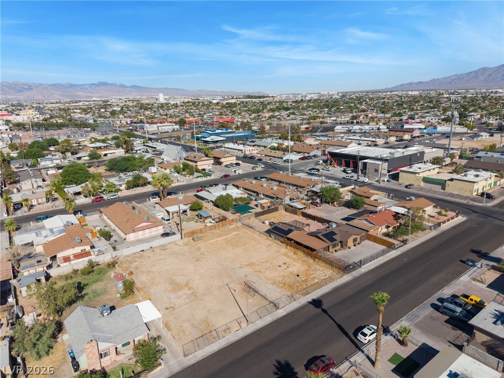 2315 MCCarran