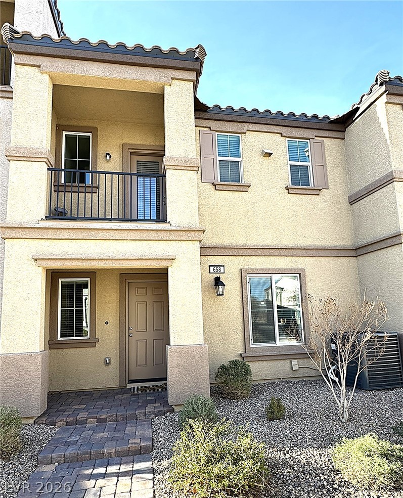 658 Anemone Lane