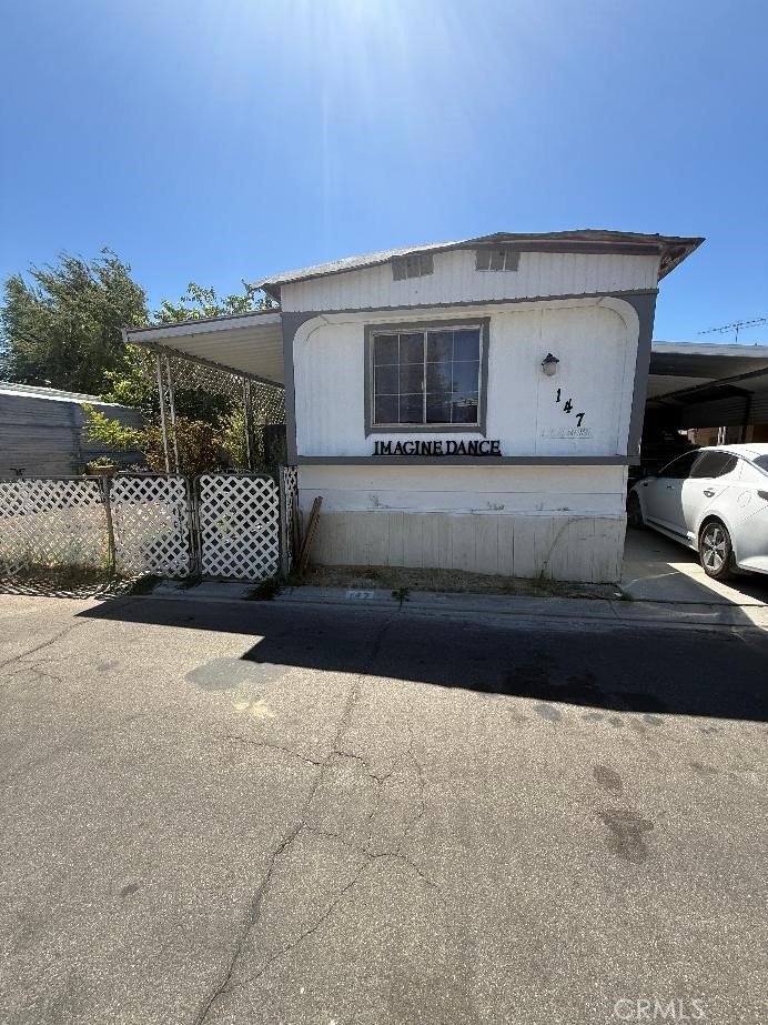 1301 Avenue I
