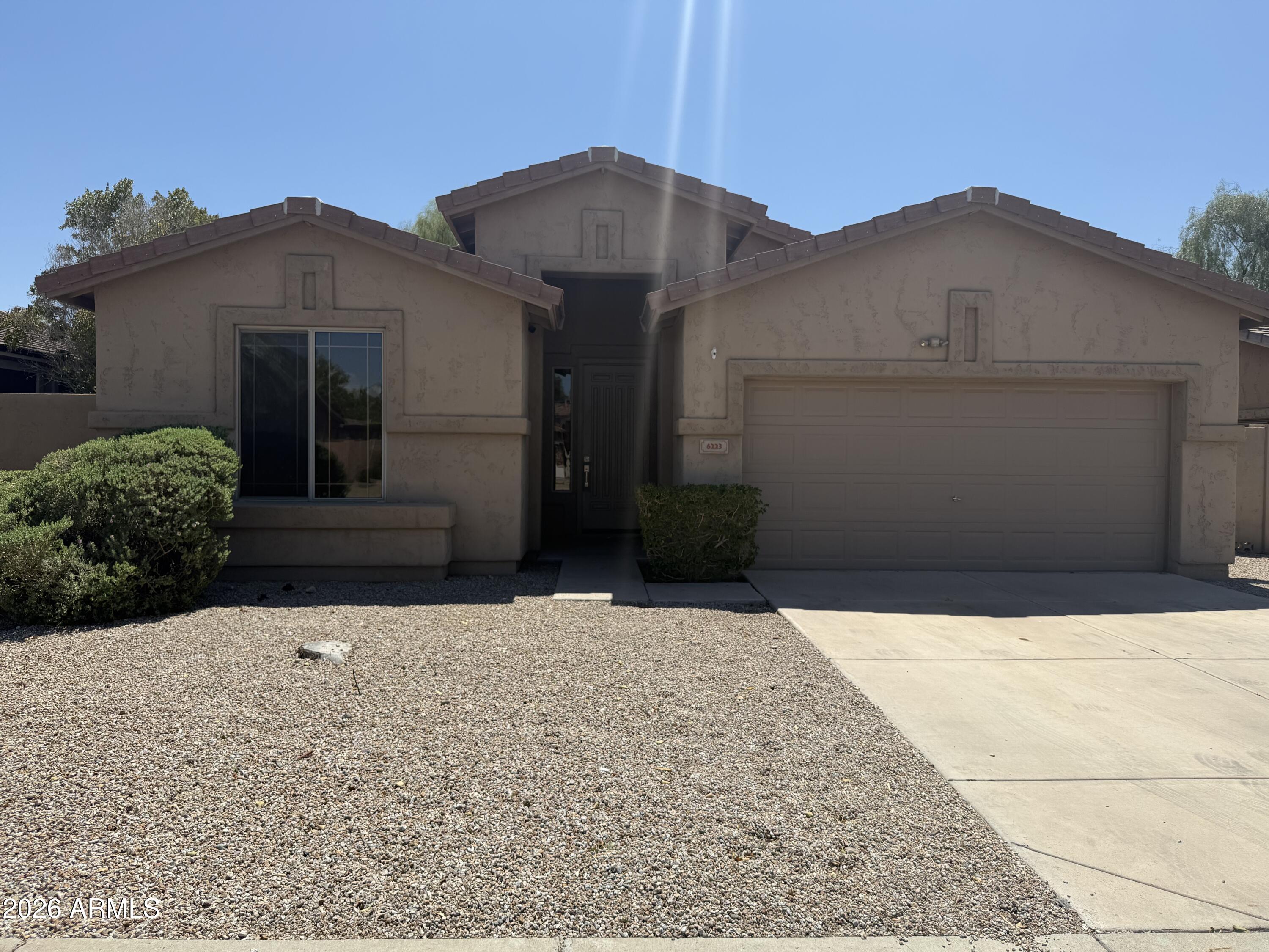 6223 W WIKIEUP Lane, Glendale, AZ 85308
