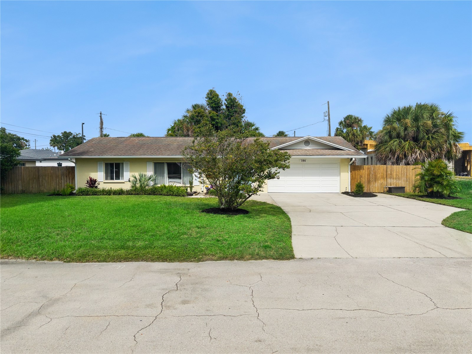 106 S LAKEWOOD CIRCLE