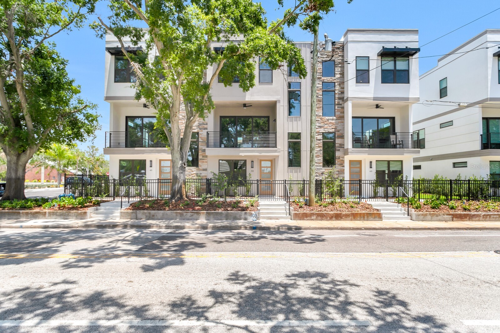 50 64TH STREET S