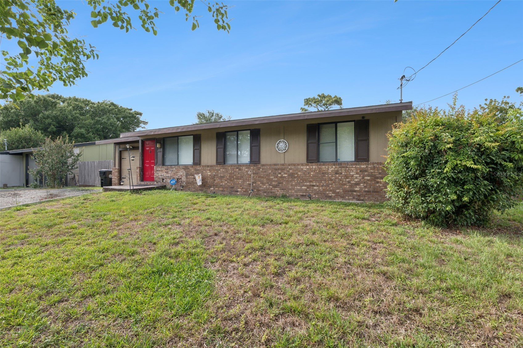 25 W THRUSH STREET