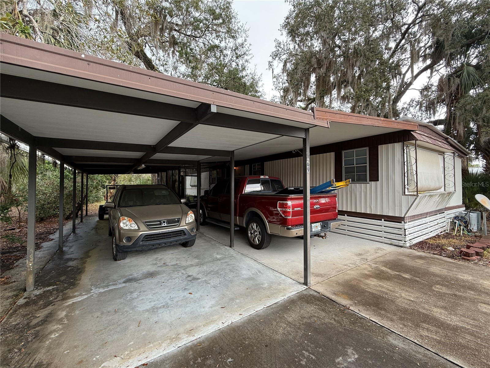 69 ROSALIE OAKS BOULEVARD