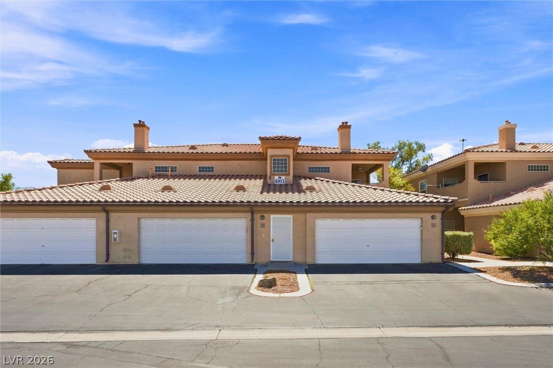 6913 Cobre Azul Avenue 201