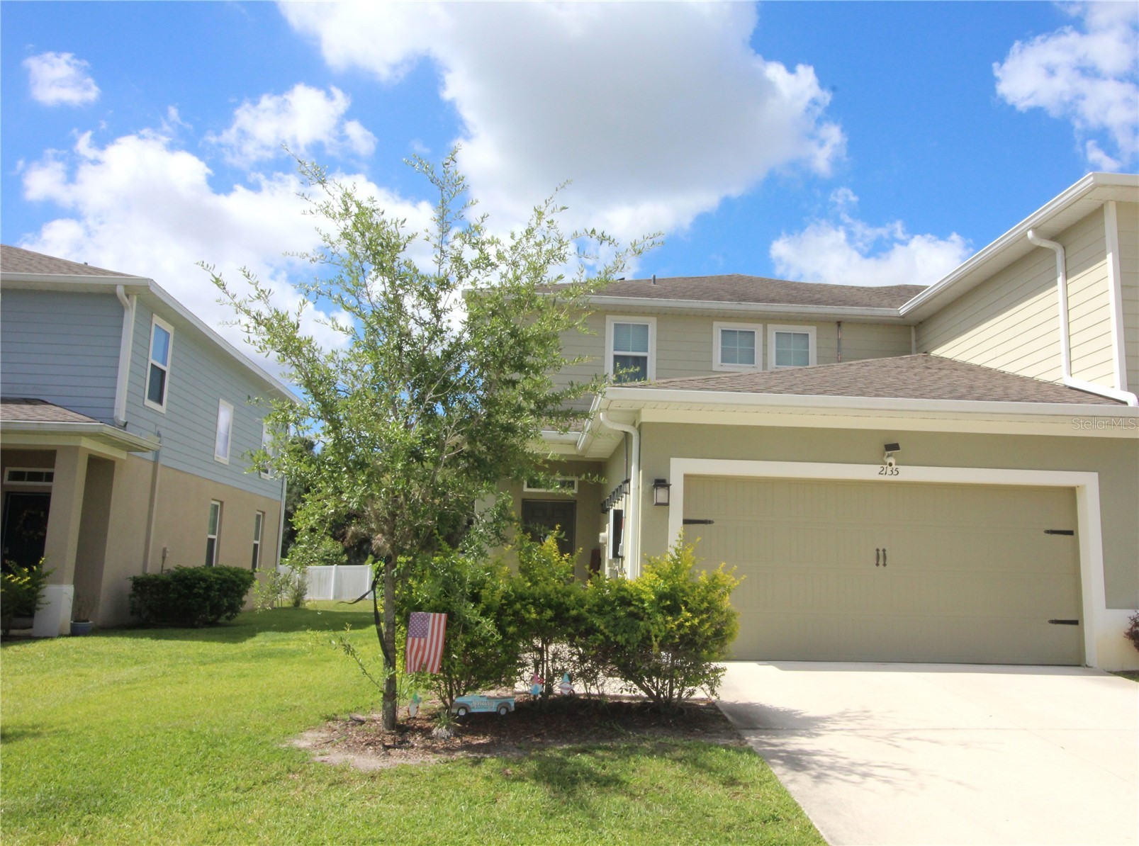 2135 LACEFLOWER DRIVE