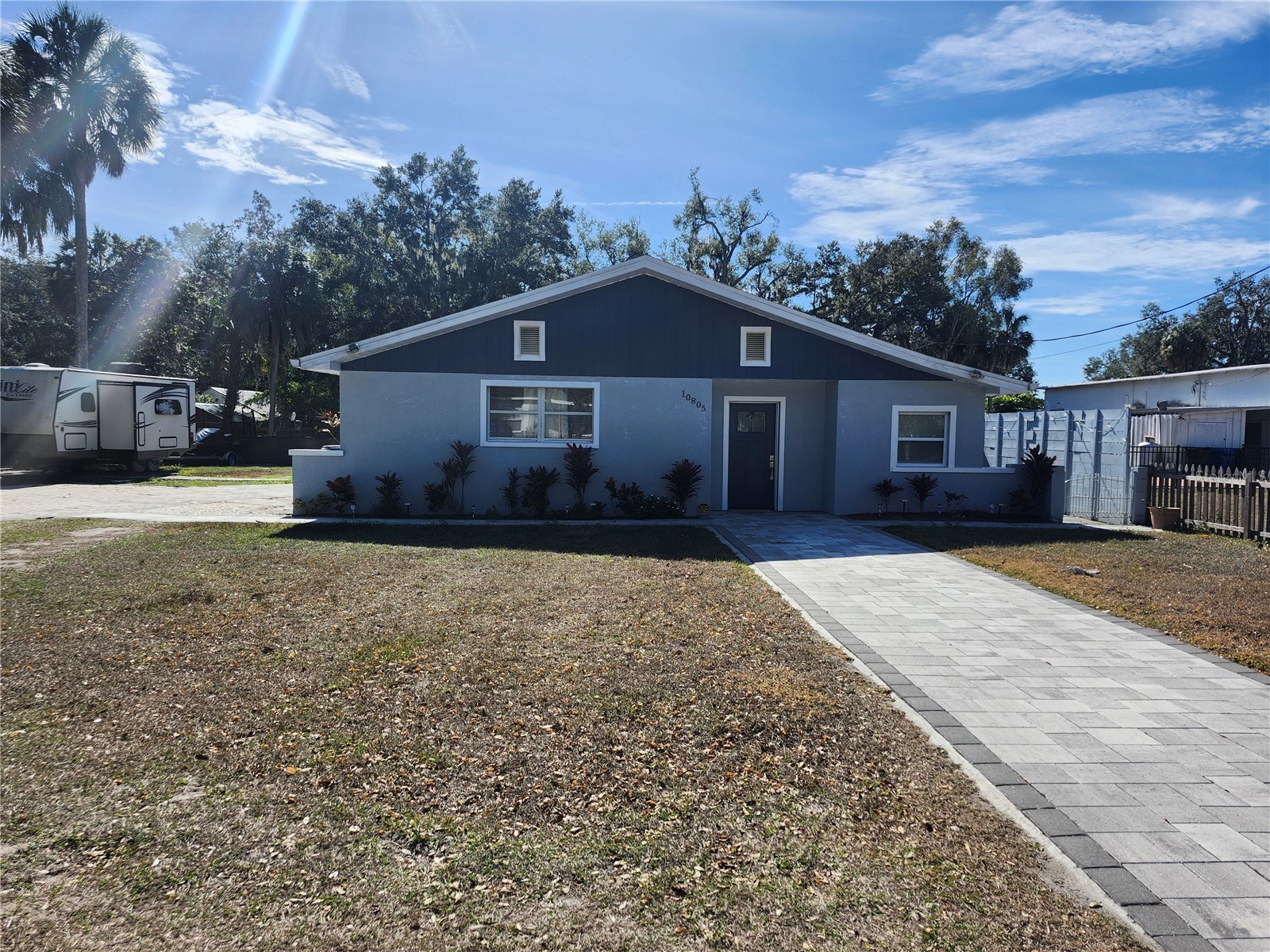 10805 DESOTO ROAD