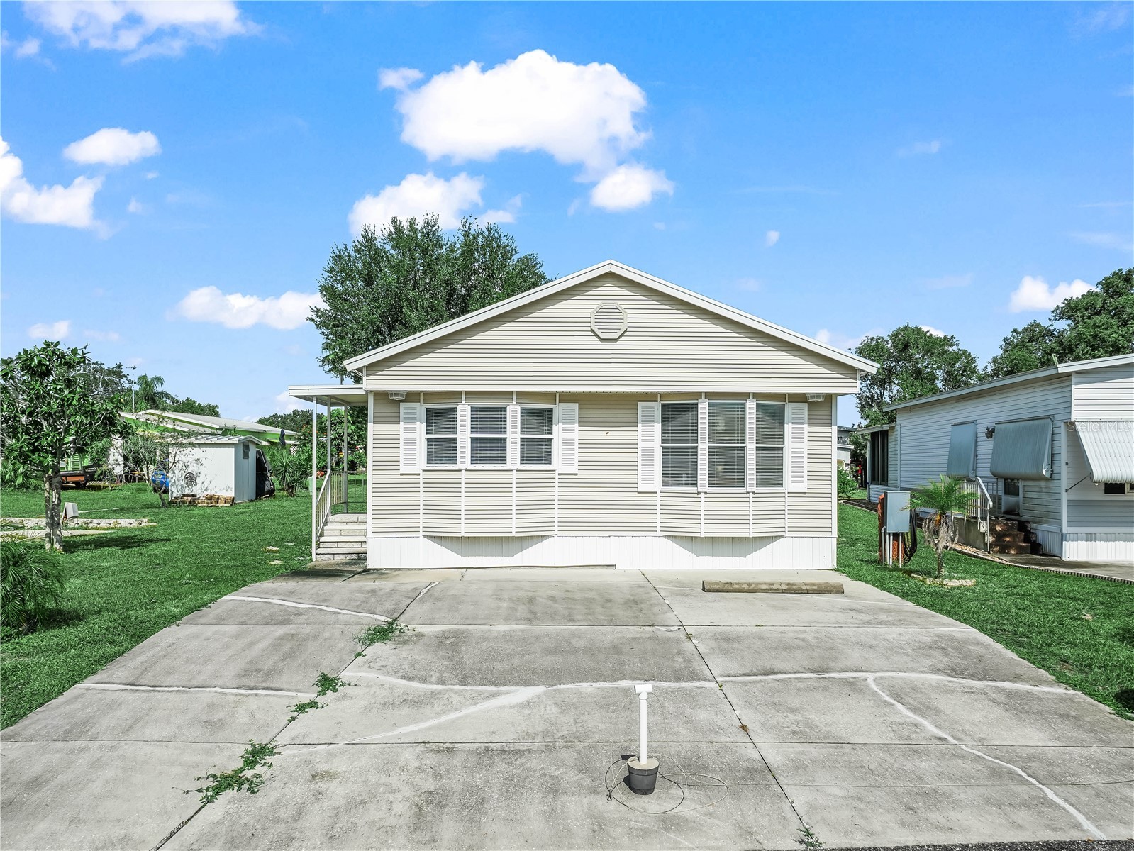 108 SILVERSIDES STREET
