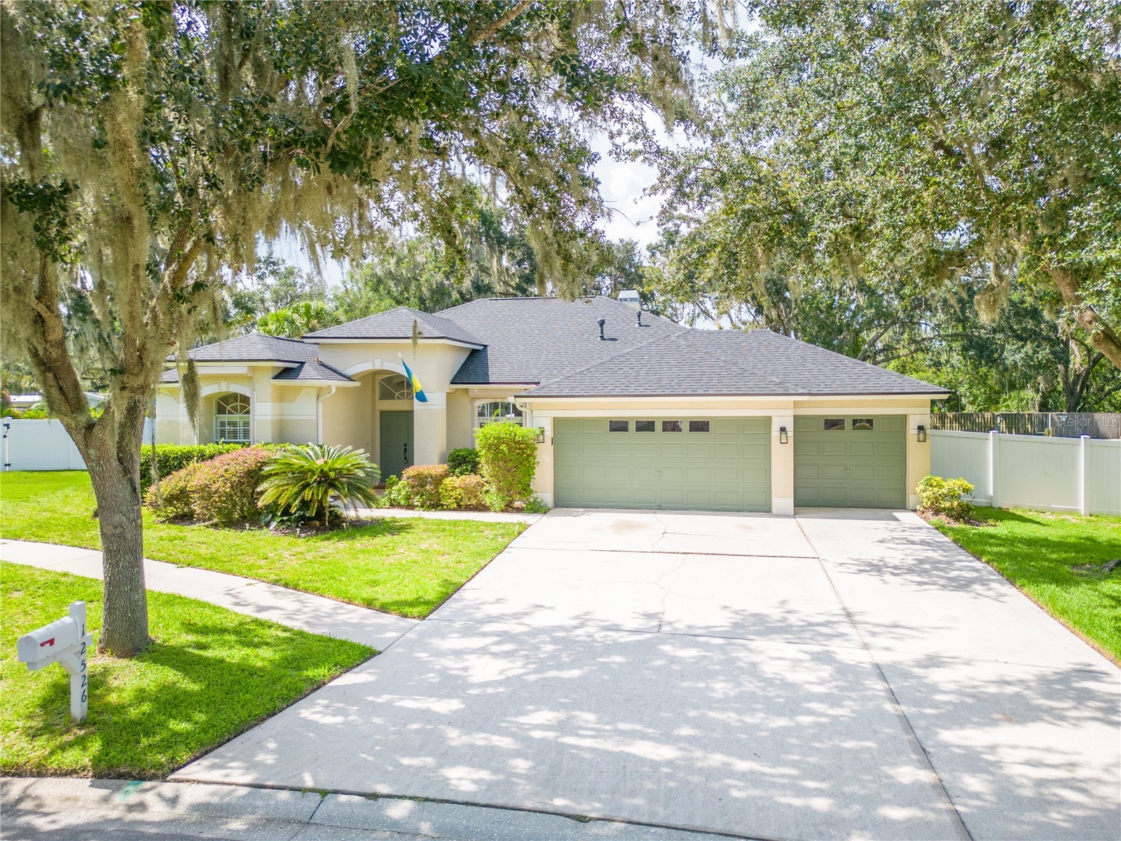 12526 RIVER BIRCH DRIVE
