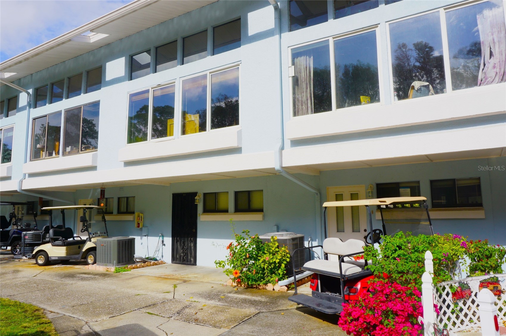 1859 MAZO MANOR U6