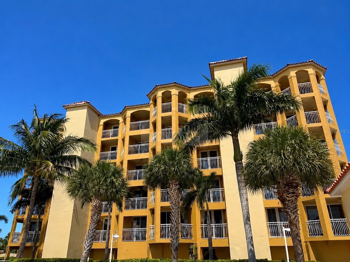 5353 GULF BOULEVARD A401
