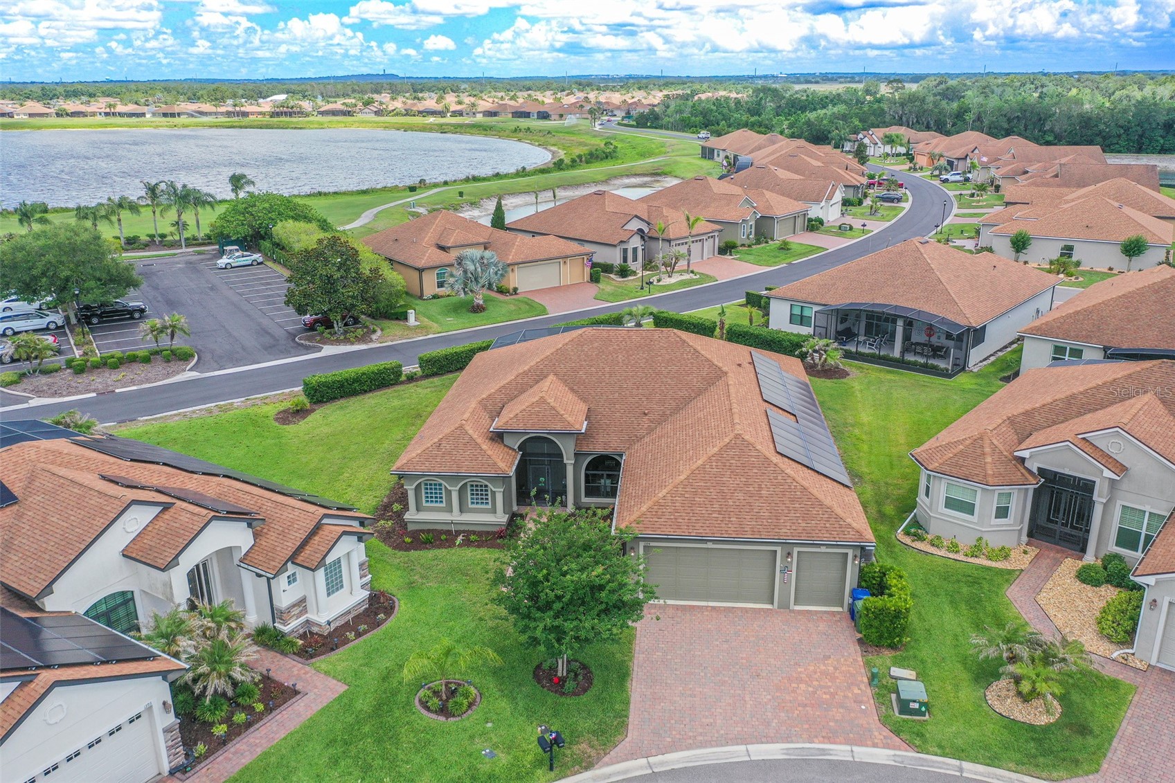1394 OAKMONT DRIVE