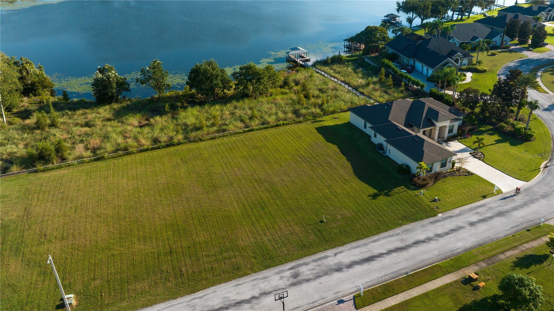 7374 BENT GRASS DRIVE