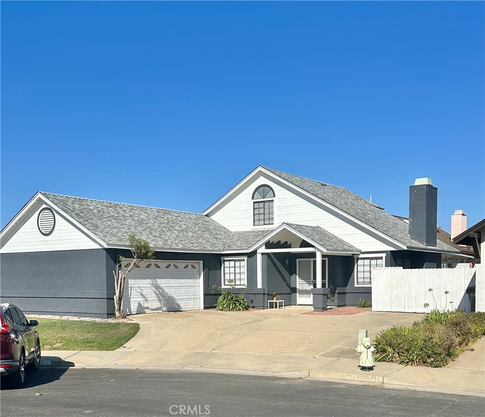 1404 Lark Court