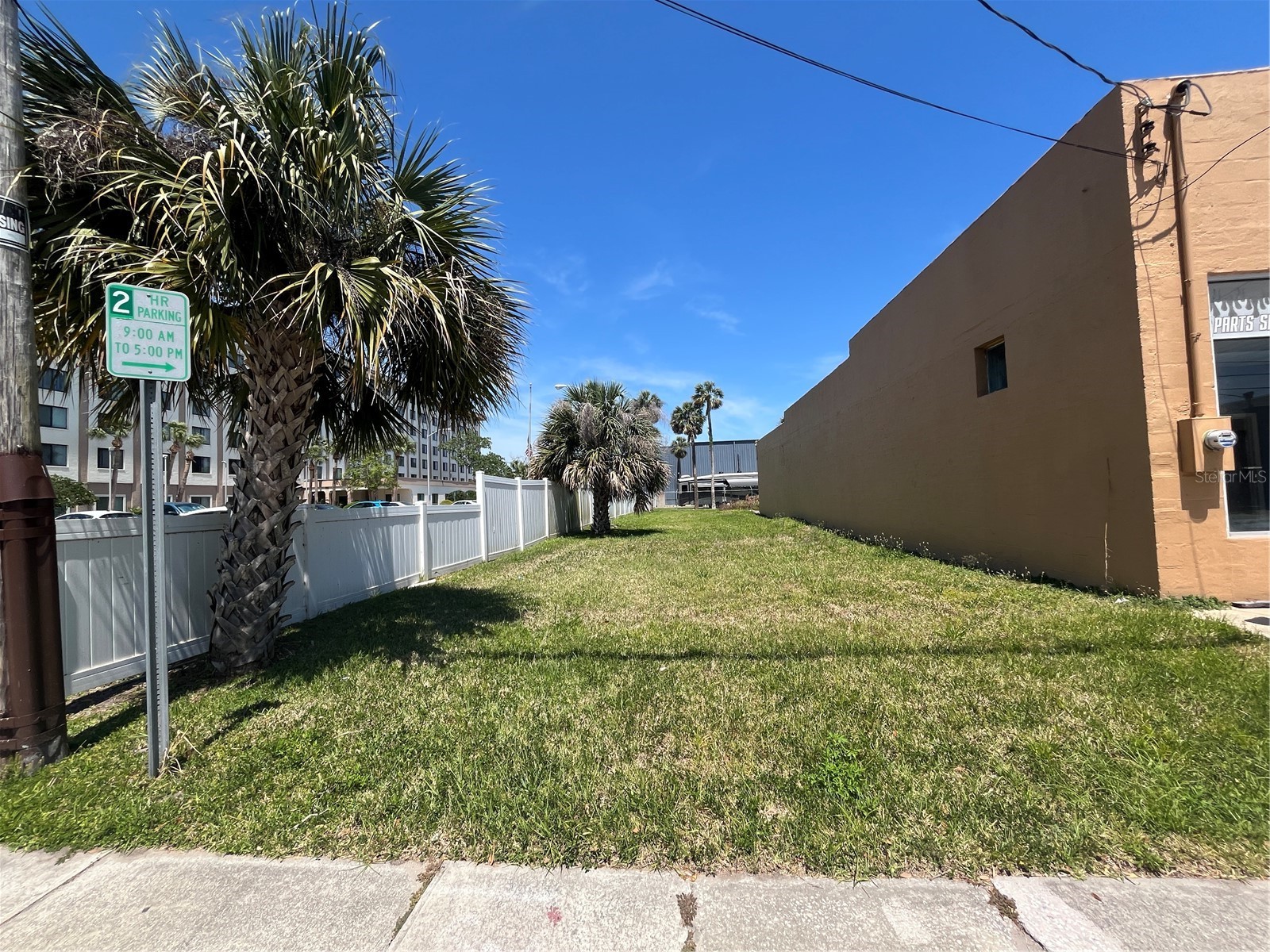 112 FAIRVIEW AVENUE