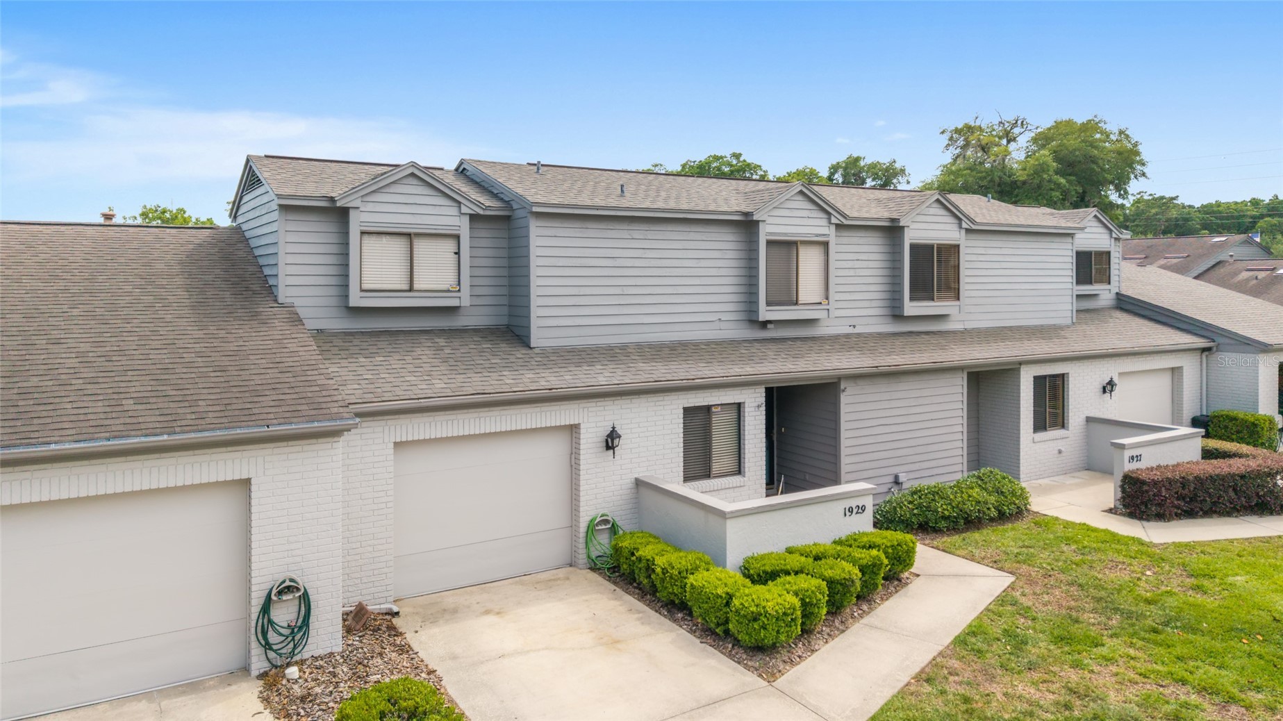 1927 SE 37TH COURT CIRCLE